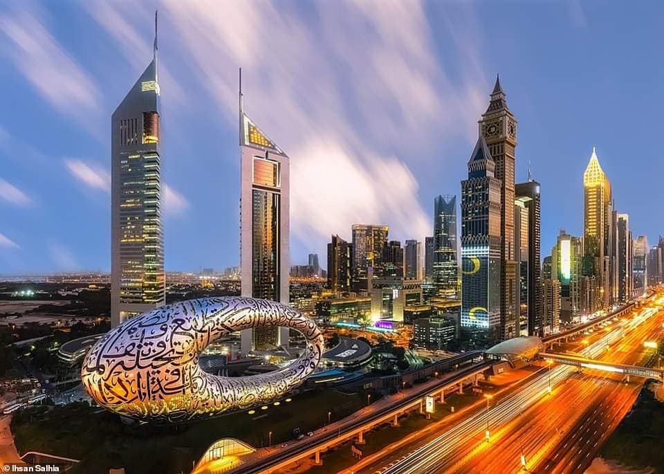 KHÁM PHÁ CÁC TIỂU VƯƠNG QUỐC Ả RẬP - DUBAI - ABU DHABI 6 NGÀY 5 ĐÊM 2024