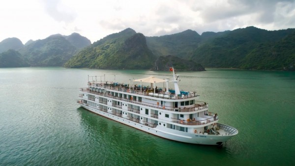 TOUR NGỦ ĐÊM TRÊN DU THUYỀN HẠ LONG CRUISE 2 NGÀY 1 ĐÊM