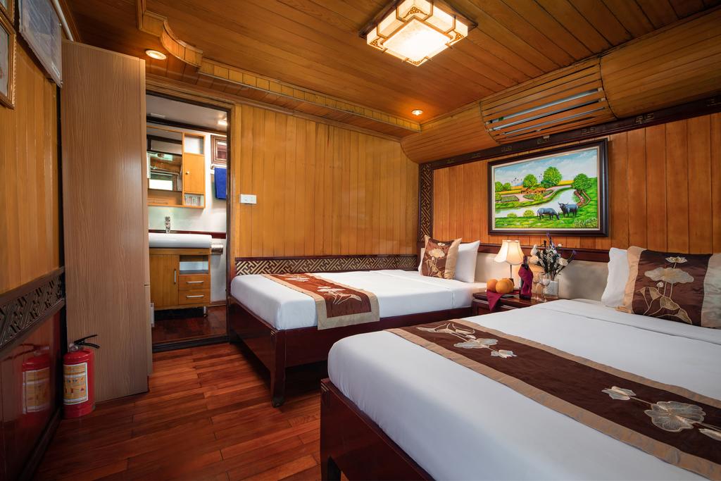 Du thuyền Halong Cozy Bay 2N1D