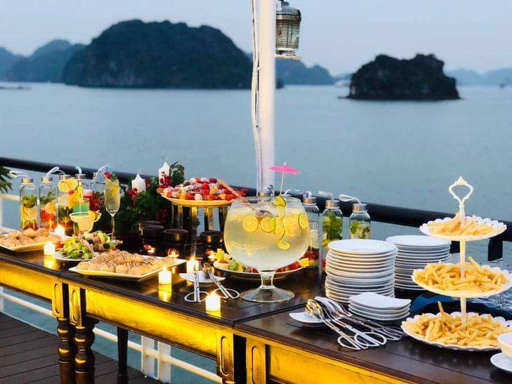 Halong La Casta Cruise 5 stars